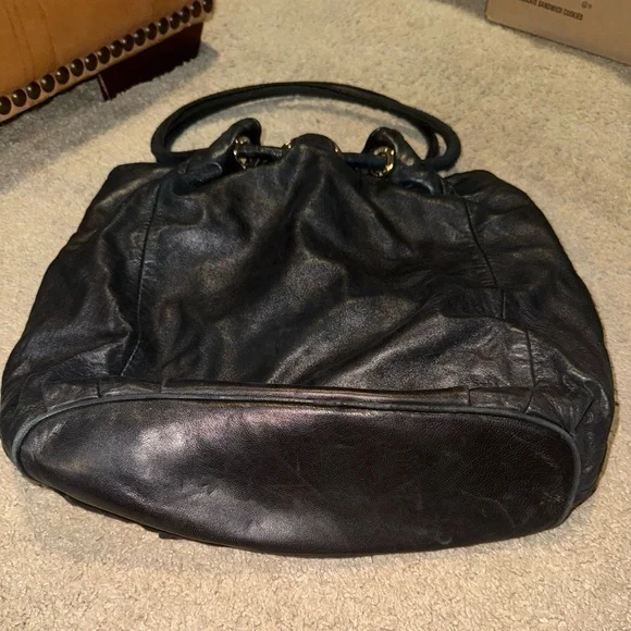 Michael Kors Black Purse - Picture 5 of 6